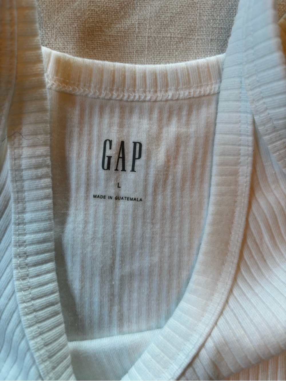 GAP Women's White Ribbed Tank Top - Picture 2 of 6